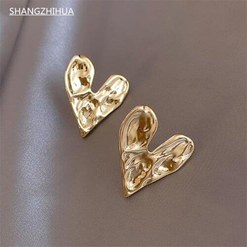 2021 European New Trend Fashion Exaggerated Atmospe Metallic Heart-shaped Earrings for Womens Party Jewelry Gifts