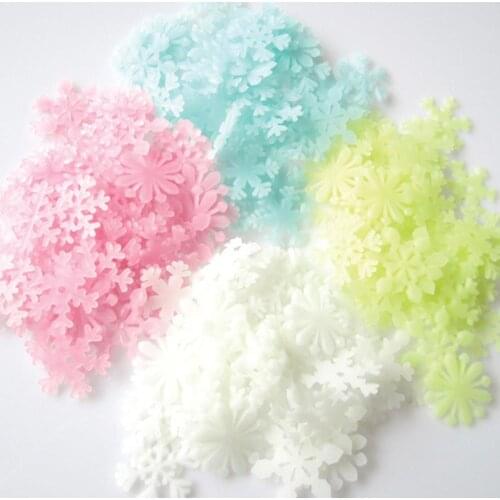 50 Pcs Luminous Snowflake Ceiling Wall Stickers DIY Home Room Xmas Decoration