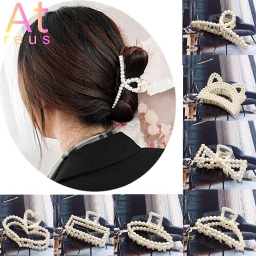 Plastic Simulated Pearls Hair Claw Clips Big Geometric Heart Cat Ear Makeup Hair Styling Barrettes for Women Hair Accessories