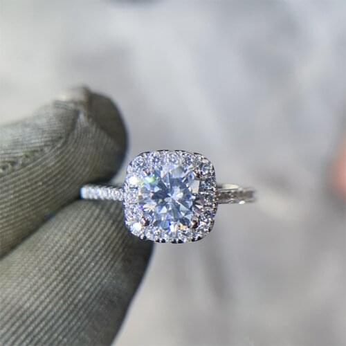 YINHED Luxury 1 Carat Gypsophila Diamond Wedding Ring Authentic 925 Sterling Silver Princess Engagement Rings for Women ZR704