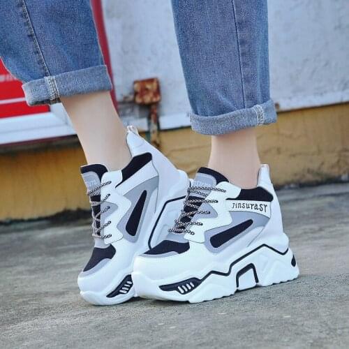 Bjakin Women's Sports Shoes
