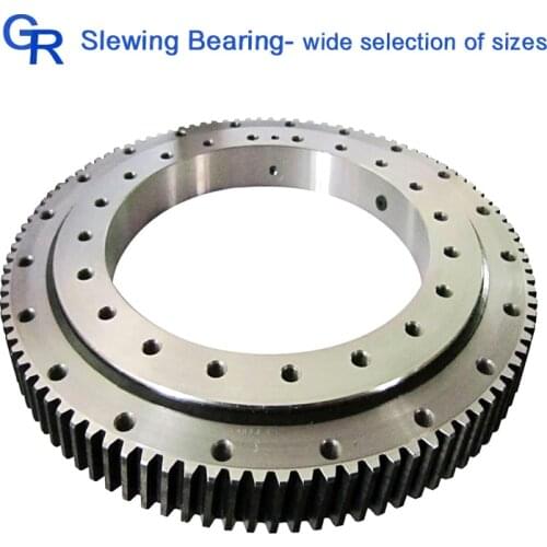 Slewing drive,slewing drive for solar tracker
