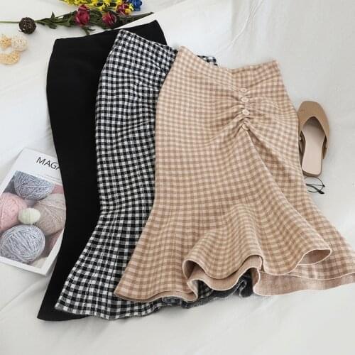 Womens Mermaid Skirt High Waist Step Long Skirt Autumn Winter New Retro Plaid Tight Hip Skirt Button Pleated Knit Skirts