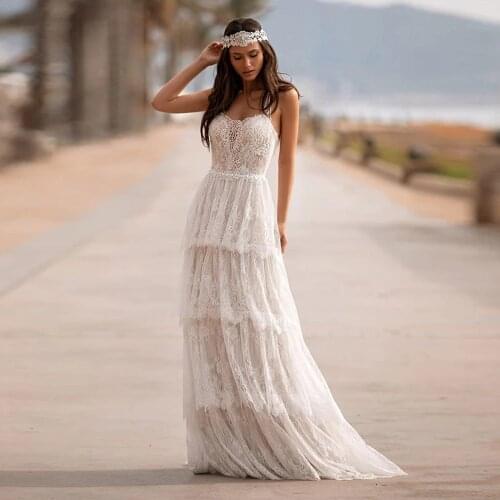 Lace Wedding Dress 2021 Spaghetti Straps Floor Length Elegant Bridal Gowns Robe Ruffles Skirt Vintage Bride