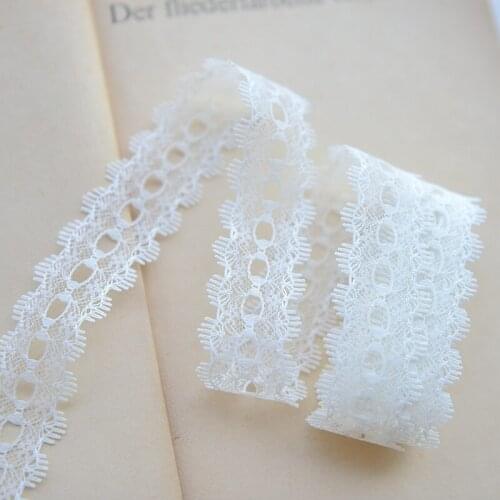 Milk white hollow polyester lace doll dress lace accessories dress skirt restoring ancient ways is 3 cm wide G001