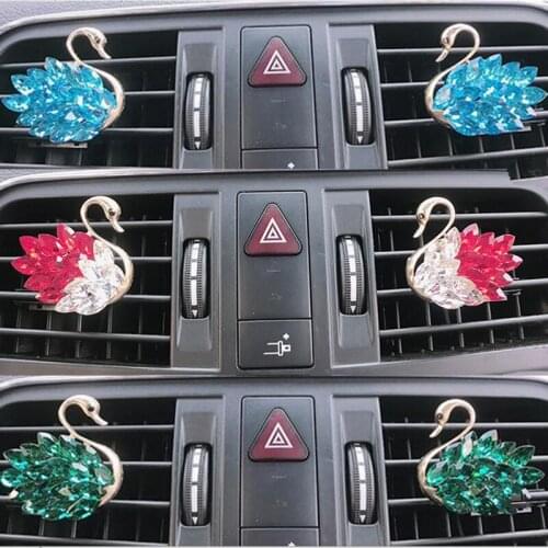 2pcs Color crystal swan car air conditioning air outlet fragrance clip car air freshener car aromatherapy car interior