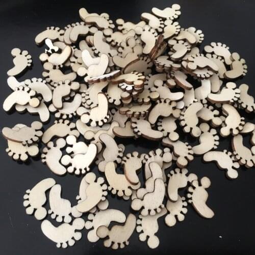 100pcs Baby Unfinished Wood Footprint Cutout Chips Pieces for Arts Crafts Project