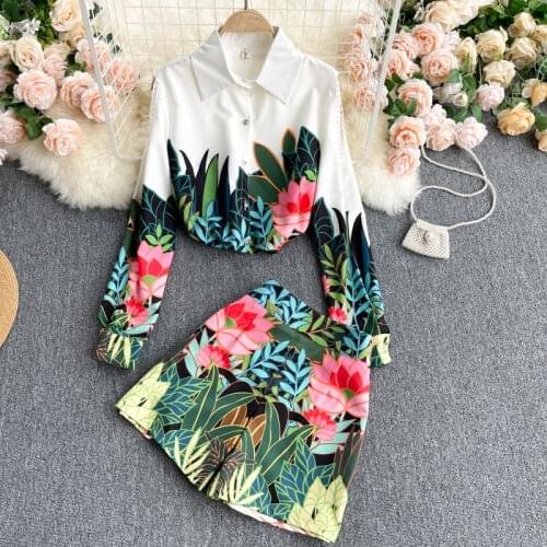 Two Piece Set For Women Spring Autumn Green Plants Print Off Shoulder Long Sleeve Shirts + High Waist Wide Leg Short Pants Suit