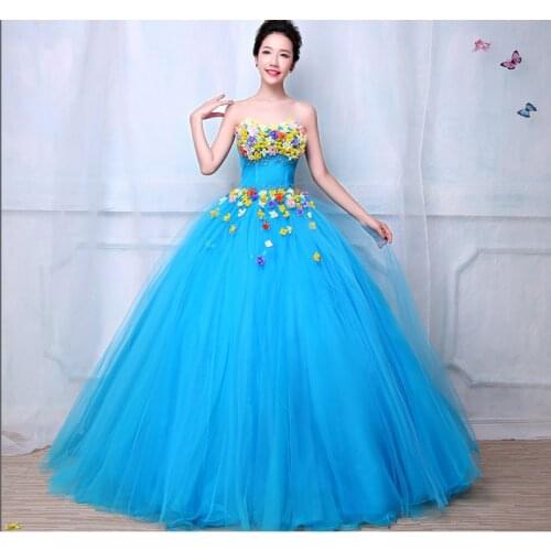 Sky blue silk flowers beading ball gown medieval dress queen/princess cosplay Medieval Renaissance Gown Victorian dress/belle