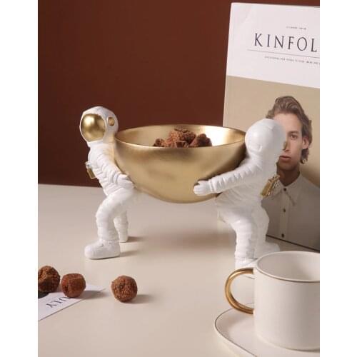 Astronaut nordic home decoration accessories desk decoration living room miniature figurines Fruit plate Key storage tray Porch