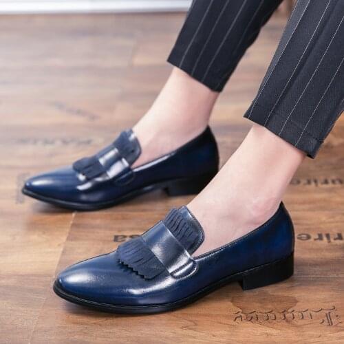 New Vintage British Mens Pointed Toe Bangs Design Dress Oxford Shoes Luxury Male Moccasins Wedding Prom Sapato Social Masculino