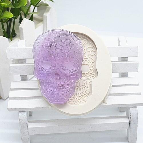 Luyou The Skull silicone Fondant Mold,Resin Clay Chocolate Candy Cake Mould,Fondant Cake Decorating Tools FM1143