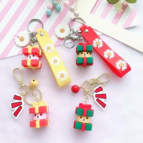 New Fashion Daisy Flower Bear Gift Key Chains Cute Anime Key ring Creative Cartoon Bag Car Pendant Keychain Gifts