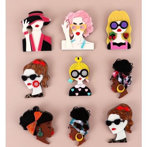 New Trendy Yellow Hair Lady With Glasses Figure Brooches Pins For Women Cartoon Lovely Brooch Lapel Badges Fashion Party Jewelry