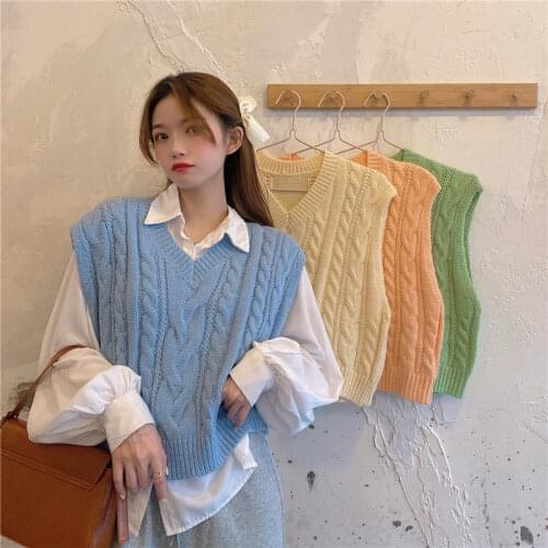 Women Sweater Vest Spring and Autumn Knitted Vest Womens Vest Short Cable-Knit Sweater Waistcoat Outerwear