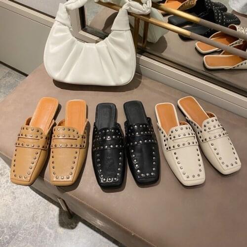 2021 Early Spring Square Toe Rivet Closed Toe British Rivet All-Matching Low Heel Mules Shoes Sandals