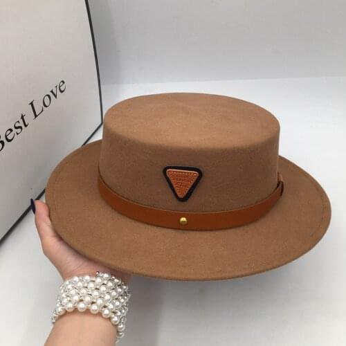 The spring and autumn period and the triangle mark flat-roofed wool hat belt khaki Wide-brim for men and women