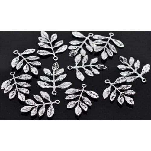 DoreenBeads Zinc Metal Alloy Connectors Jewelry Findings Leaf Silver Color Color 3.1cm(1 2/8") X 27mm(1 1/8") 2 Pieces