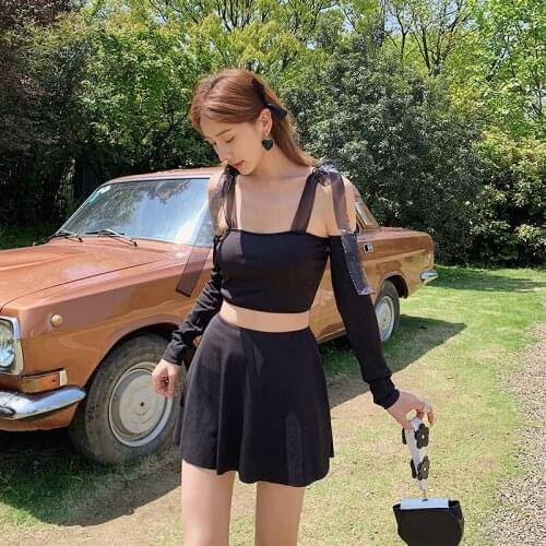 2021 New Korean Cute One Piece Swimsuit Close-fitting Slender Sexy Long Sleeve Backless Black Swimming Suit for Women