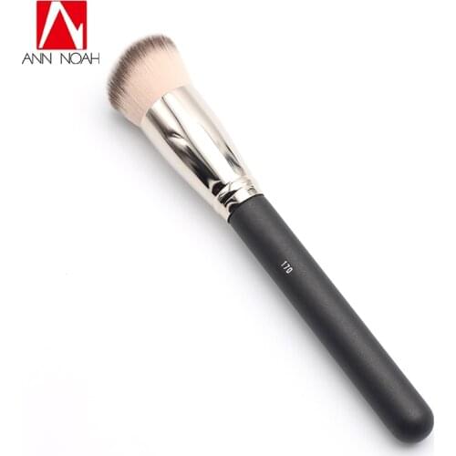 Black Feature Wood Handle Soft Synthetic Fiber 170 Middle Size Rounded Slant Domed Buffing Blending Brush
