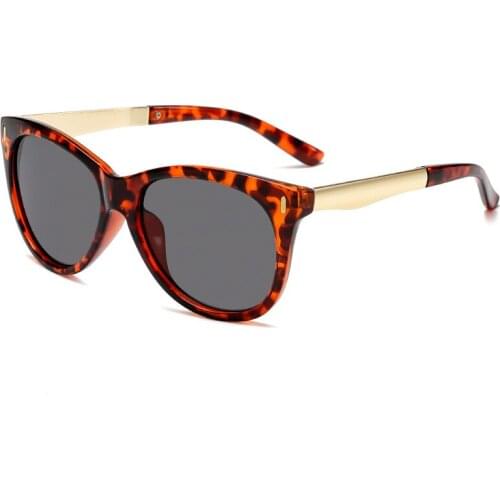 2020 NEW Fashion Classic Round Sunglasses Retro Brand Design Men Rivet Sun Glasses Vintage Goggles Women UV400 Driving Eyewear