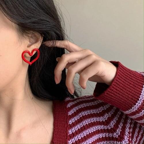 Fashion New Big Red Heart Stud Earrings for Girls Female Party Summer Korean Hollow Design Women Exaggerate Ear Jewelry Gifts
