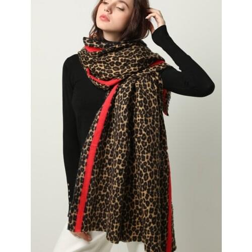 Winter Warm Women Scarf Fashion Animal Leopard Print Lady Thick Soft Shawls and Wraps Female Foulard Cashmere Scarves Blanket