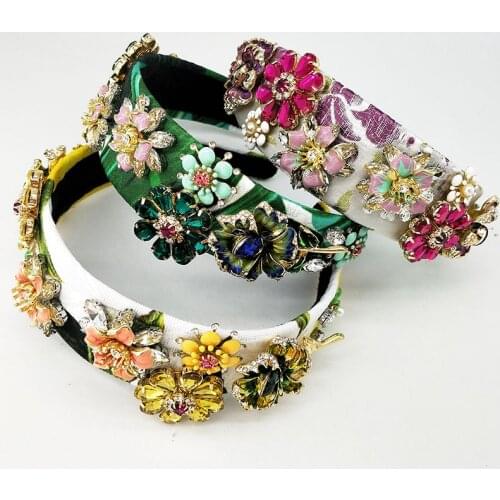 2020 Fashion Pearl Headband Elegant Crystal Flower Headpiece Hair Accessories For Women Luxury Perfect Wedding Headband