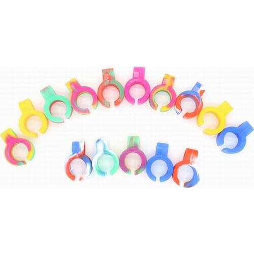 500 PC Silicone Ring Finger Hand Rack Cigarette Holder Creative Cigarette Holder Ring Rack for Regular Smoking Accessories