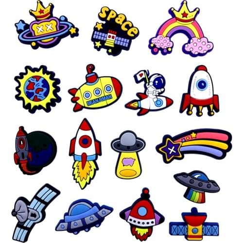 16PCS Wholesale Mix Cartoon Universe Series Icon Shoes Charms Astronaut Wristband Hole Slipper Accessories Buckles Kids Gifts