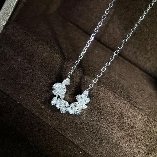 Huitan Simple Stylish Design Pendant Necklace with White CZ Stone Womens Wedding Necklace Fashion Jewelry 2021 Drop Shipping