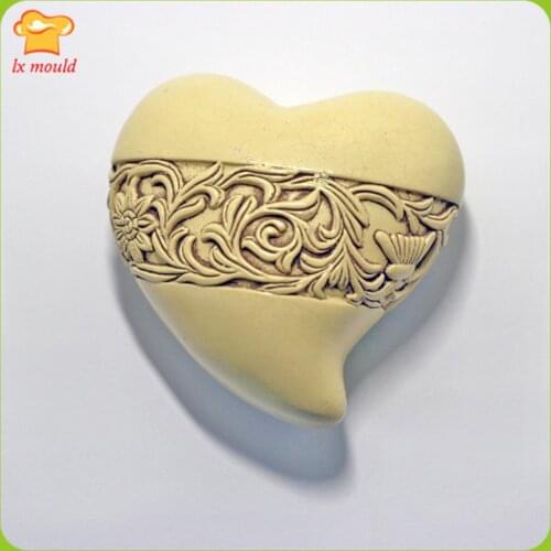 LXYY Original Love Embossed Pattern Silicone Molds Candle Aromatherapy Gypsum Soap Chocolate Ice Cream Silicone Moulds