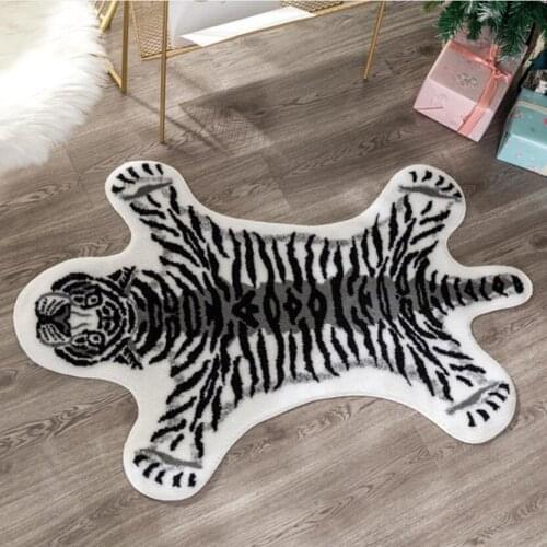 Nordic imitation tiger pattern Rug faux skin leather NonSlip Antiskid Mat washable Animal print Carpet for living room bedroom