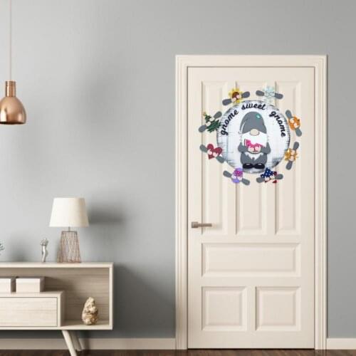 Round Wooden Doorplate Old Christmas Grandpa Easy to Carry Decorative Wood Lovely Pattern Durable Hanging Sign for Home