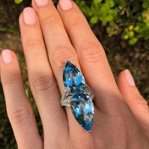 Huitan Women Party-Ring With Double Oval Shaped Sky Blue Stone Fashion New Gothic Anniversary Accessories Ring For Ladies