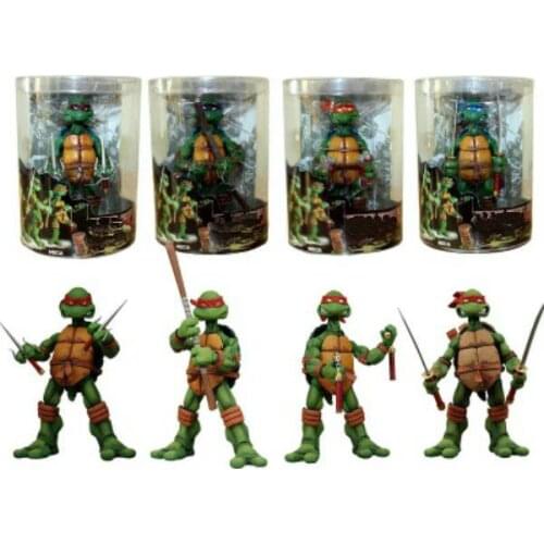 NECA Gremlins Winter Costume 2 Pack Film Gremlins Alien Set Gremlin Greta Action Figure Model Toys Original Collection