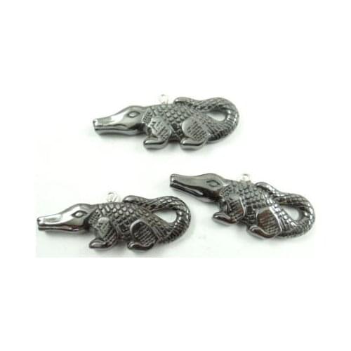 Natural Quartz crystal Titanium Hematite hand-Carved crocodile Gem pendant for diy jewelry making necklace Accessories3pcs