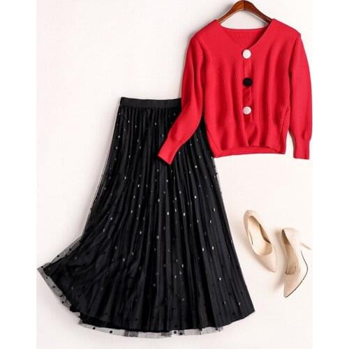 Skirt Set Spring Women 2020 New Red Fashion Knitted Top + Elastic Waist Polka Dot Pleated Skirt Suit