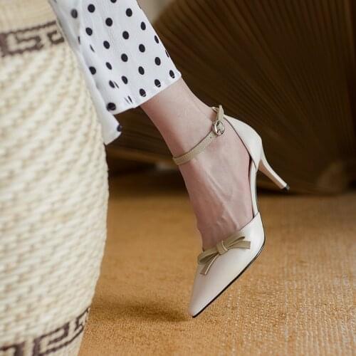 Summer 2020 leather fashion color matching bowknot high-heeled shoes buckle with thin and versatile simple female sandals Z830