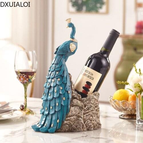 European animal peacock wine rack decoration resin crafts wedding gift home wine cabinet dining room coffee table decoration
