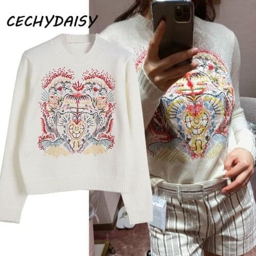 Woman Sweaters Round Collar Flowers Embroidery Casual Long Sleeve Ladies Knitted Pullover Jumper High Street Fashion Traf Tops