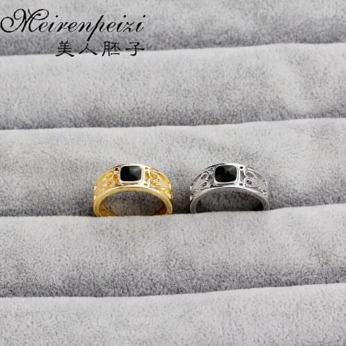 New Fashion Unisex Punk Style Luxury Crystal Black Enamel Square Shaped Vintage Rings for Men Jewelry Bohemian Anel