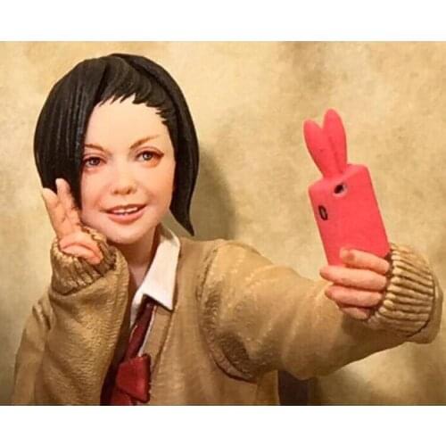 Free Shipping 1/20 Scale Unpainted Resin bust Selfie collection bust