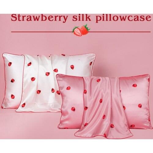 1Pcs 100% Mulberry Silk Pillowcase Japan Style Sweet Strawberry Printed Harajuku Satin Silk Pillowcase Lovely Pink Pillow Cover