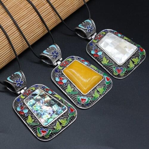 New Style Natural Shell Alloy Necklace Trapezoid-Shaped Pendant Leather Cord 2MM Charms For Elegant Women Love Romantic Gift