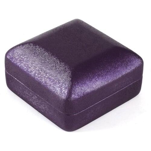 Square PU Leather Necklaces Box Jewelry Display Storage Case Necklaces Organizer Box Wedding Gift Packaging Box 65MM65MM35MM