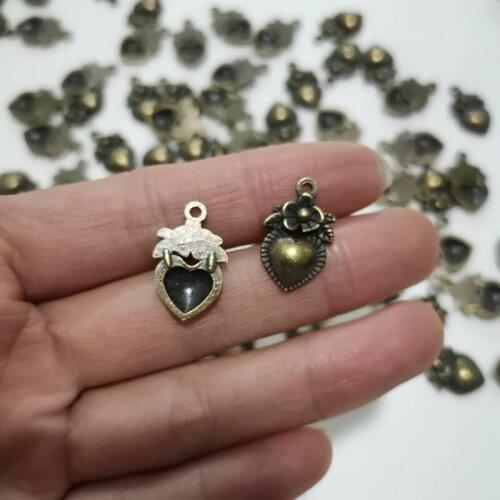 Wholesale 10*16mm Antique Bronze Vintage Metal Hearts Made with Love flower Charm Jewelry Heart Charms