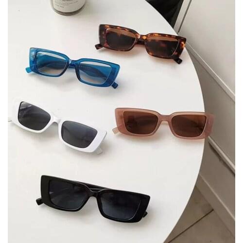 Trending Square Narrow Frame Women Sunglasses Mens Glasses Fashion Vintage Brown Luxury Designer Decorative Driving Eyeglasses