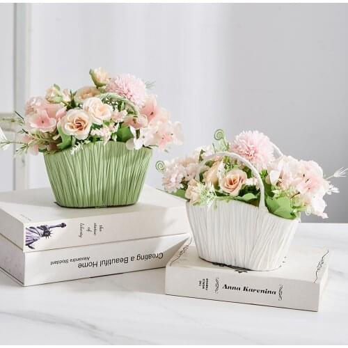 Nordic Flower Vases for Homes Living Room Decoration Home Decor Plastic Tabletop Vase Modern Glam Home Room Decor Decoration