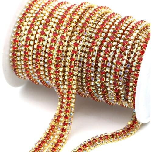 3 Rows Sewing Rhinestone Chain 2 Yards/Lot Shiny Color Crystal Diamond 9Mm Wide Gold Base Close Trimming Diy Wedding Dress Shoes